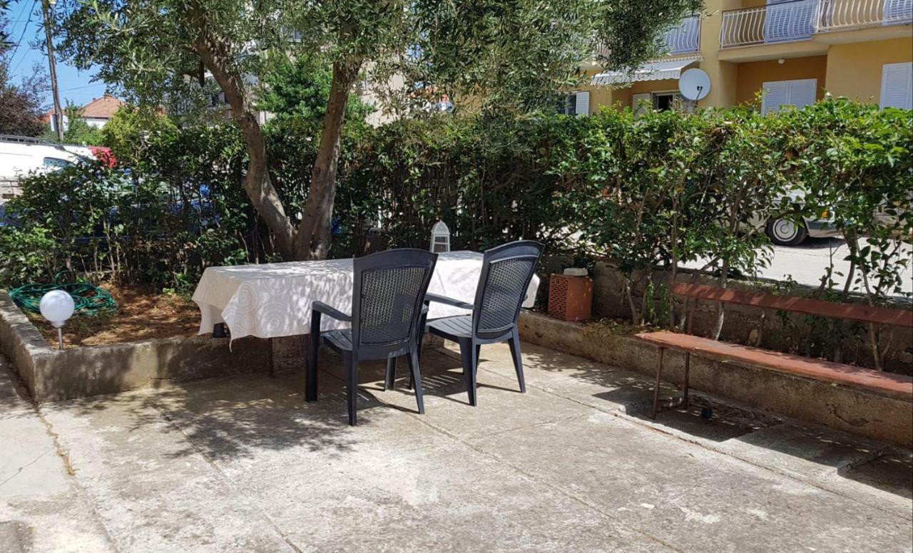 Nena Apartment Задар Екстериор снимка